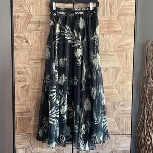 NWT Afibi Women's Black Chiffon Floral Elastic Waist Maxi Skirt - Size L